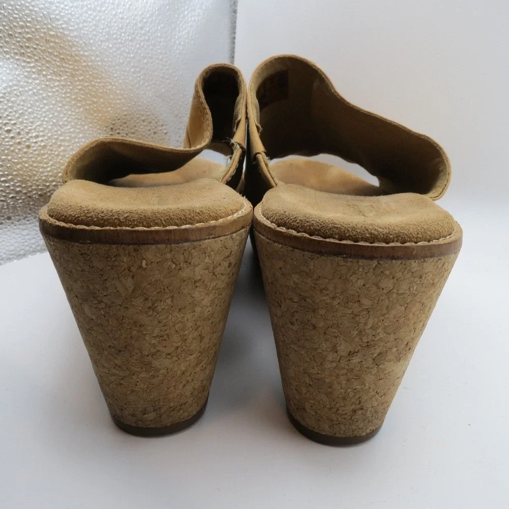 Clarks Womens Aisley Lily Tan Nubuck Platform Wedge Heel Summery Classic Sz 12